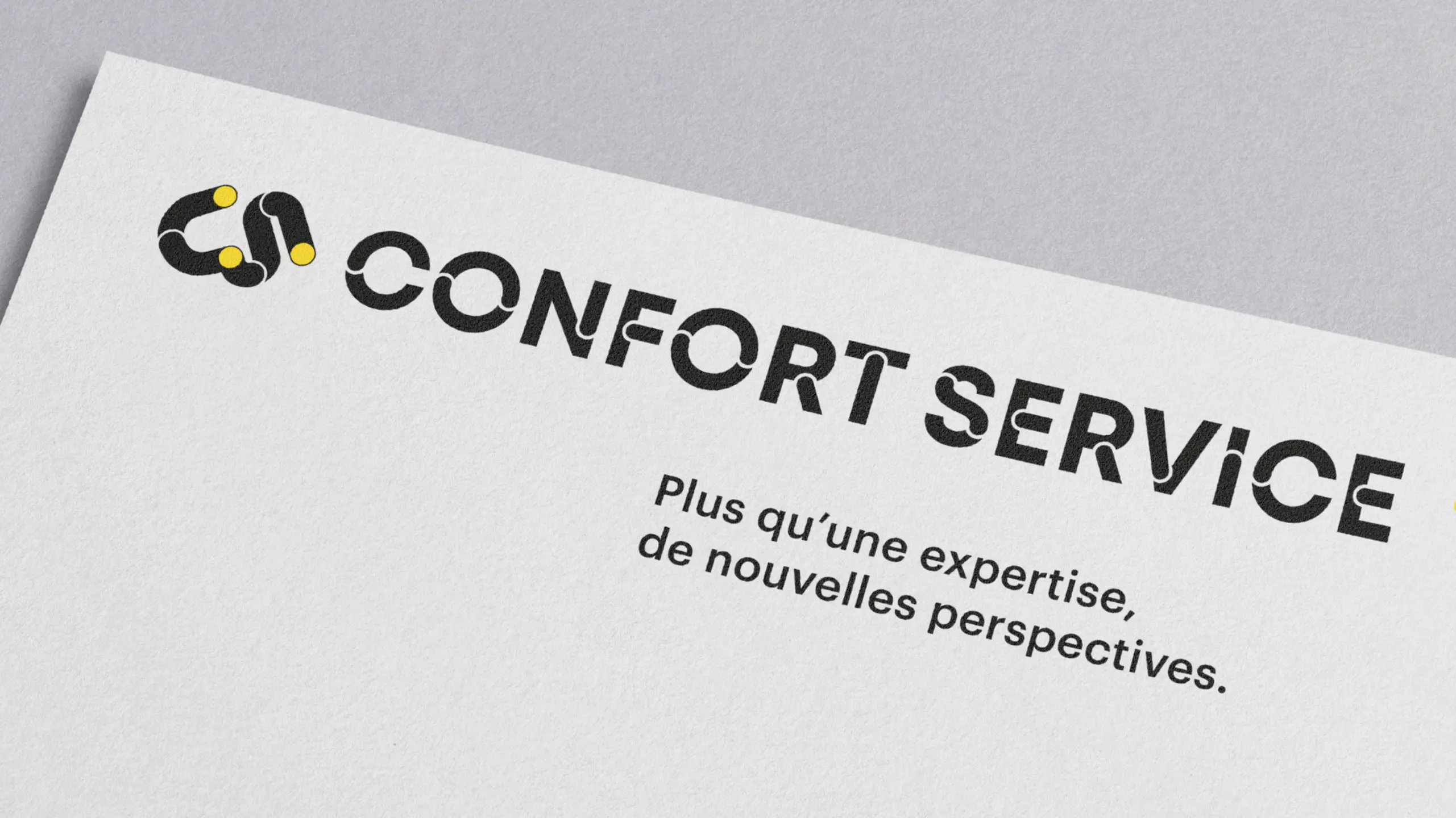 Papeterie et monogramme CS En-tête imprimé avec le monogramme CS tubulaire et la signature de marque Confort Service